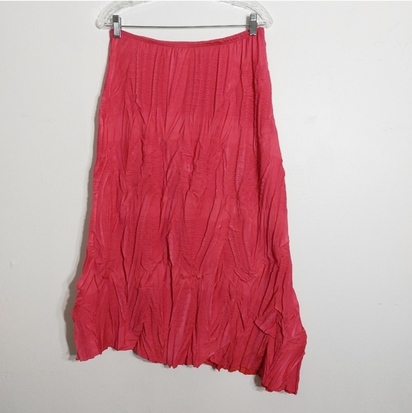 Lëiko Made in France Pink Crinkle Finish Asymmetric Midi Skirt Women's Size 12 - Picture 4 of 8